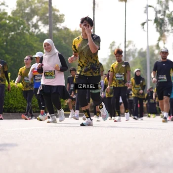 Runner Photo 6600049