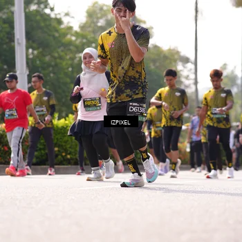 Runner Photo 6600096