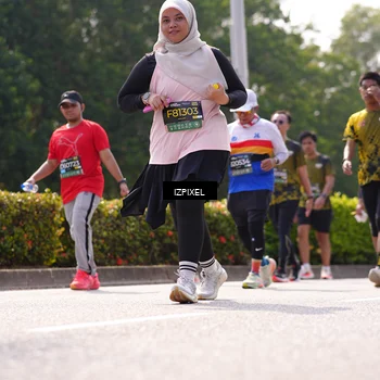 Runner Photo 6600105
