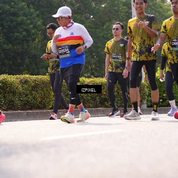 Runner Photo 6600154