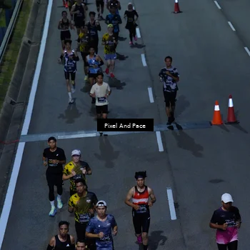 Runner Photo 6600170