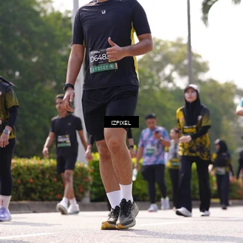 Runner Photo 6600174