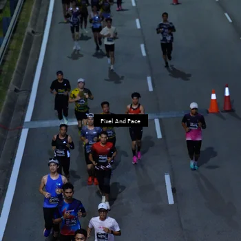 Runner Photo 6600179