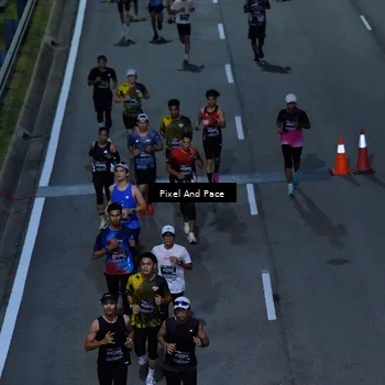 Runner Photo 6600218