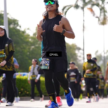 Runner Photo 6600224