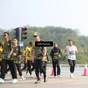 Runner Photo 6600276