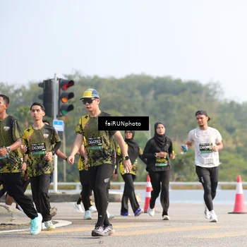 Runner Photo 6600277