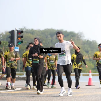 Runner Photo 6600335