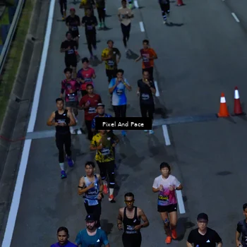 Runner Photo 6600375