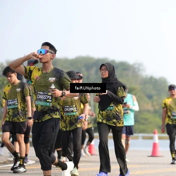 Runner Photo 6600445
