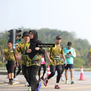 Runner Photo 6600498