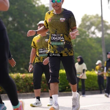 Runner Photo 6600500
