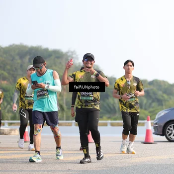 Runner Photo 6600579