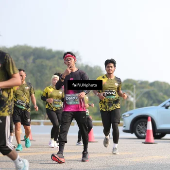 Runner Photo 6600643