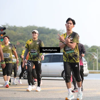 Runner Photo 6600685