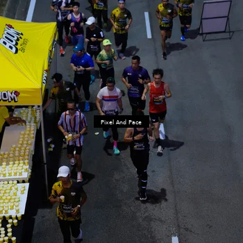 Runner Photo 6600719