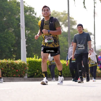 Runner Photo 6600779