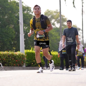 Runner Photo 6600792