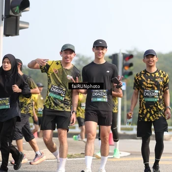 Runner Photo 6600885