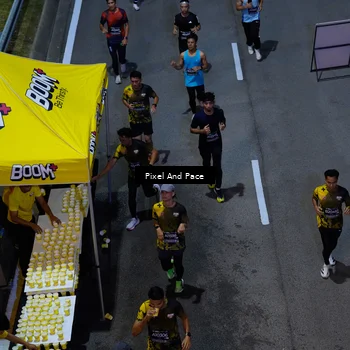 Runner Photo 6600918