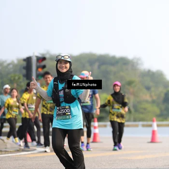 Runner Photo 6601031