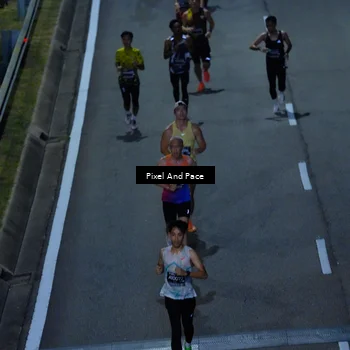 Runner Photo 6601075