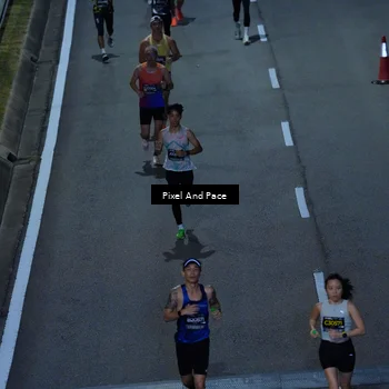 Runner Photo 6601080