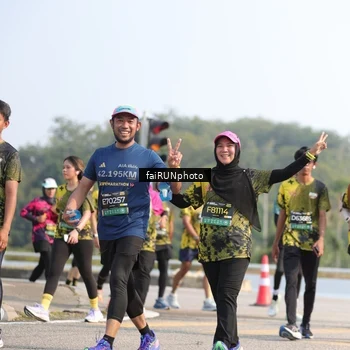 Runner Photo 6601112