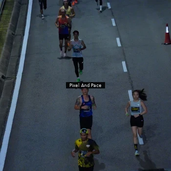 Runner Photo 6601116