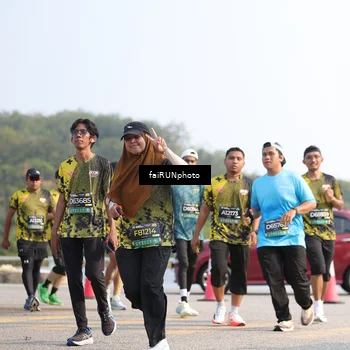 Runner Photo 6601160