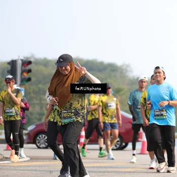 Runner Photo 6601164