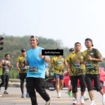 Runner Photo 6601224
