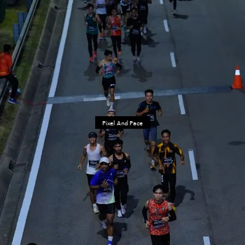 Runner Photo 6601268