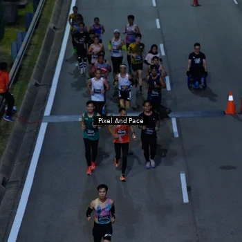 Runner Photo 6601278