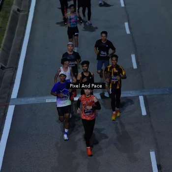 Runner Photo 6601280