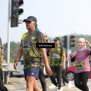 Runner Photo 6601318