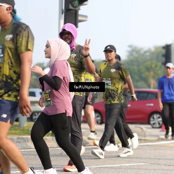Runner Photo 6601353