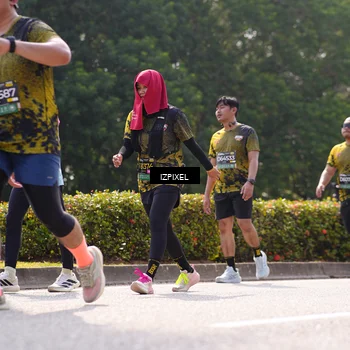 Runner Photo 6601391