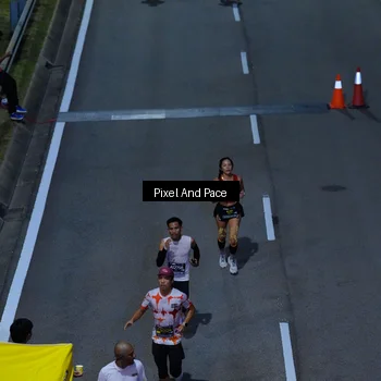 Runner Photo 6601430