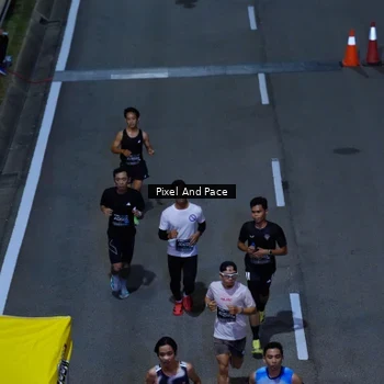Runner Photo 6601592