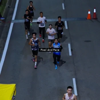 Runner Photo 6601615