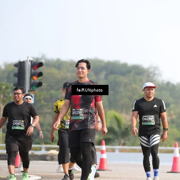 Runner Photo 6601640