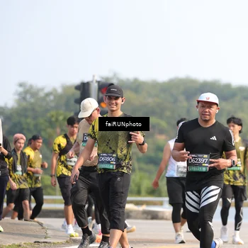 Runner Photo 6601750