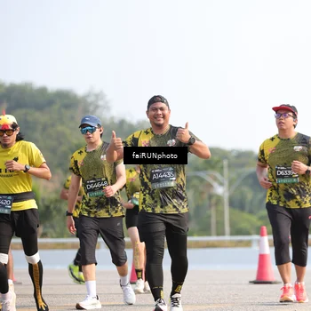 Runner Photo 6601846