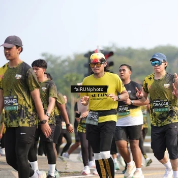 Runner Photo 6601874