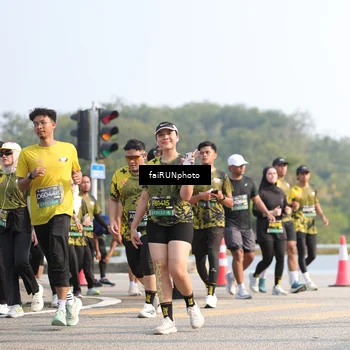 Runner Photo 6601903