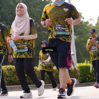 Runner Photo 6601915