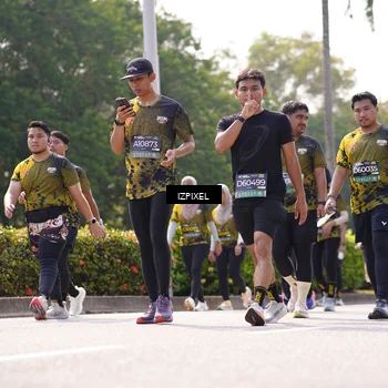 Runner Photo 6601942