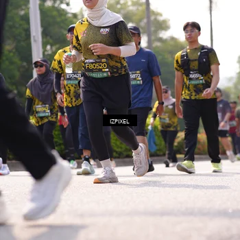 Runner Photo 6602021