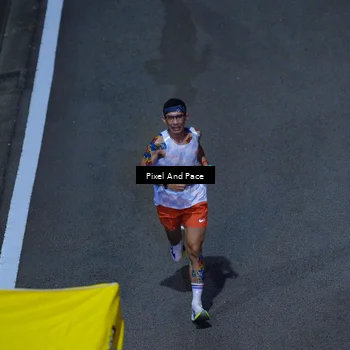 Runner Photo 6602045